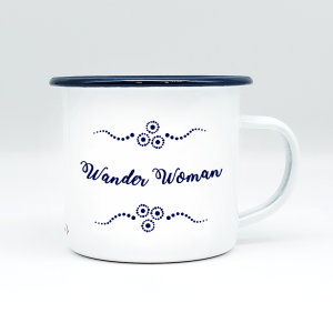 "WANDER WOMAN" MUNDART HÄFERL<br>Emaille weiß/blau